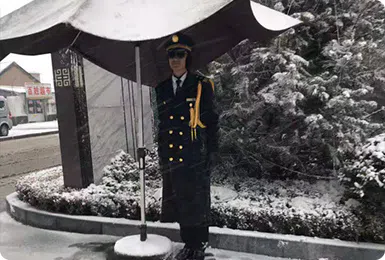 街道与固定场所巡逻与执勤